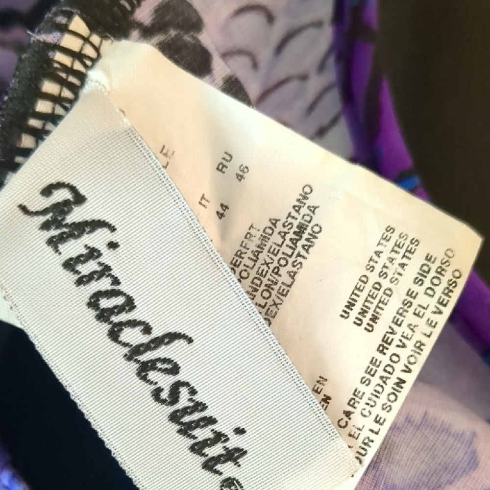 Miracle Swimsuit NWOT In Gondolf Style - Picture 7 of 11